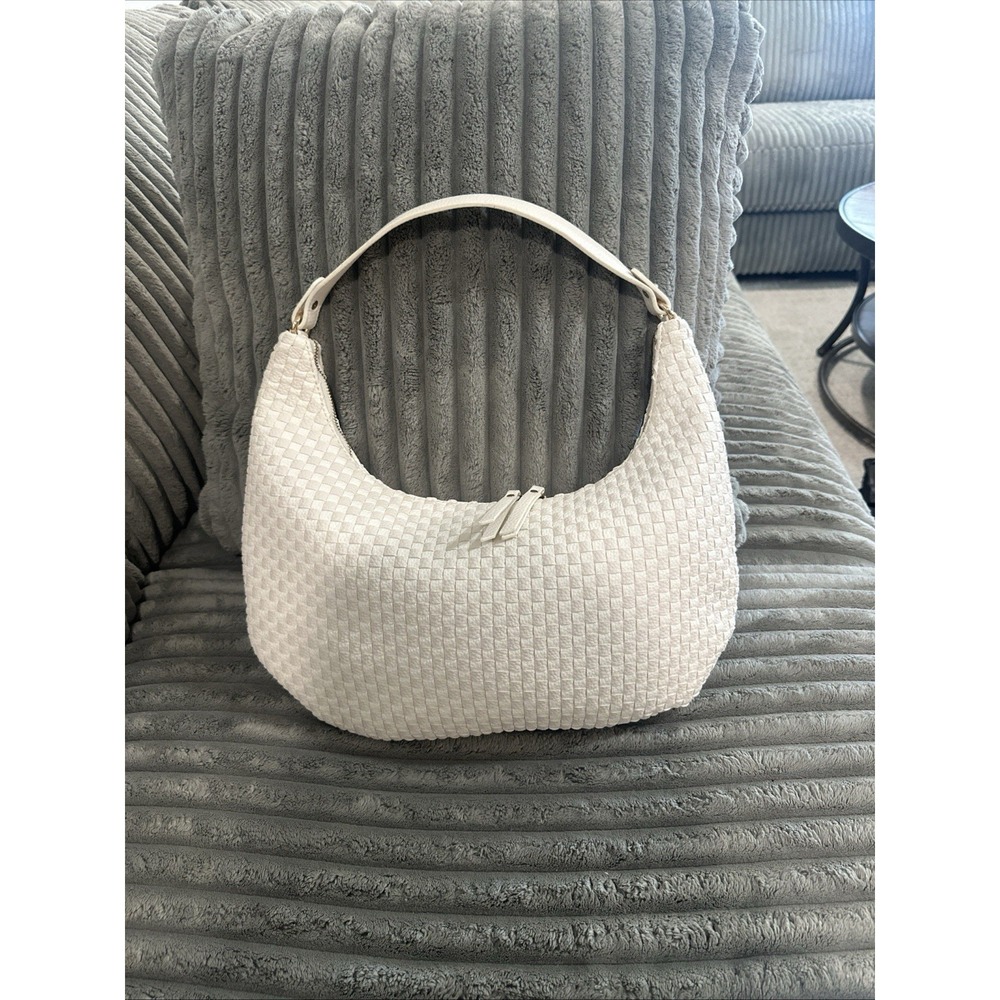 Ah Dormed Handwoven Ivory White Handbag Bag Shoulder Medium